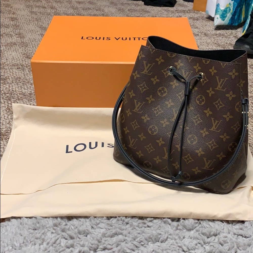 Louis Vuitton NeoNoe
